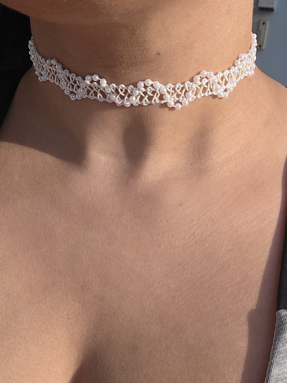 Elegant White Floral Lace Choker Necklace